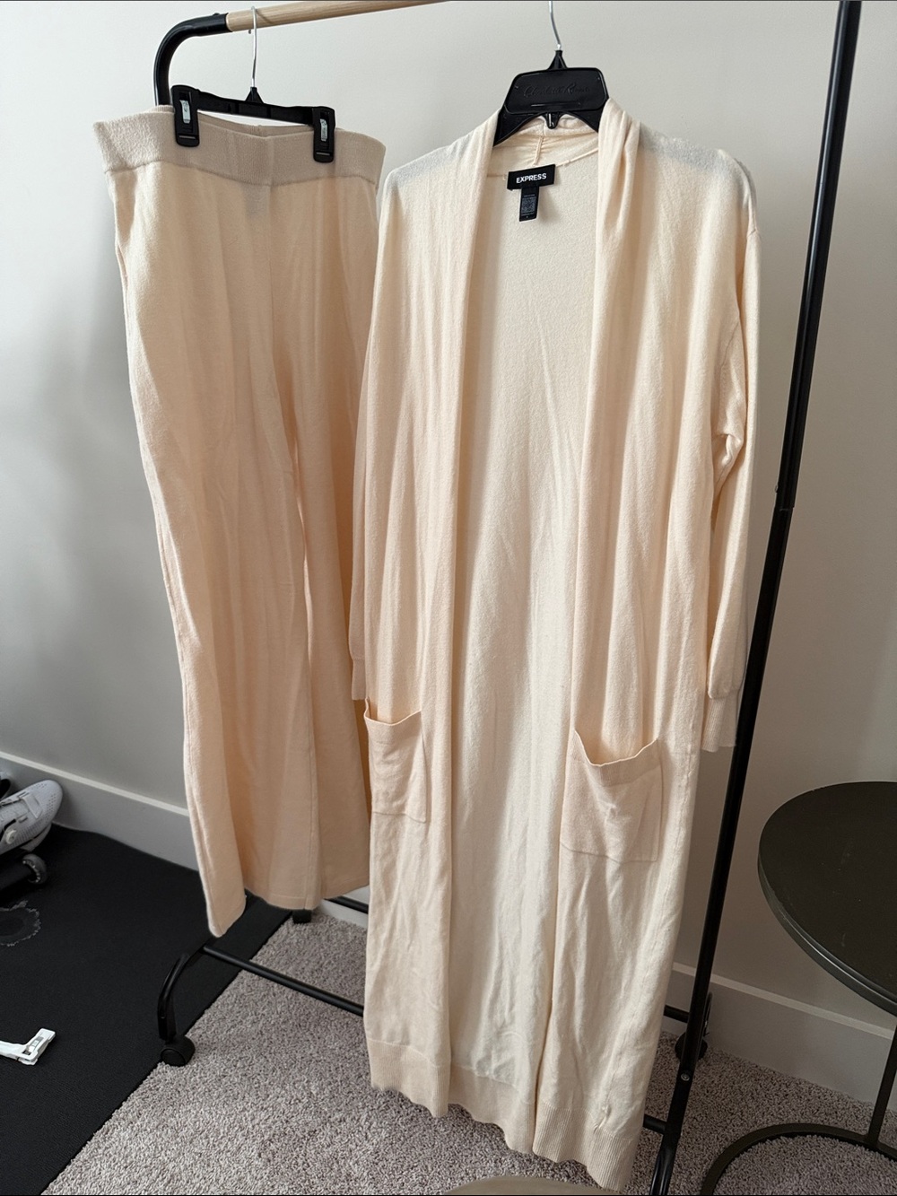 Express Cream Wide-Leg Pants & Long Cardigan Set